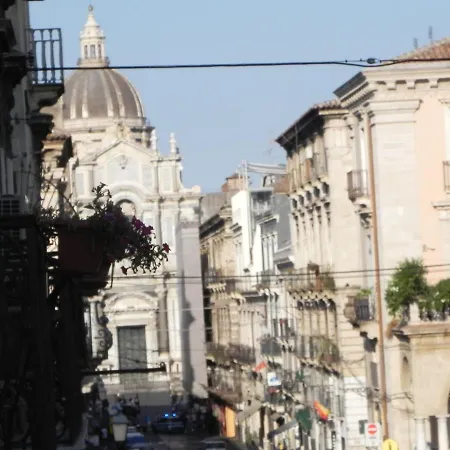 Palazzo Del Verga فندق مبيت وإفطار